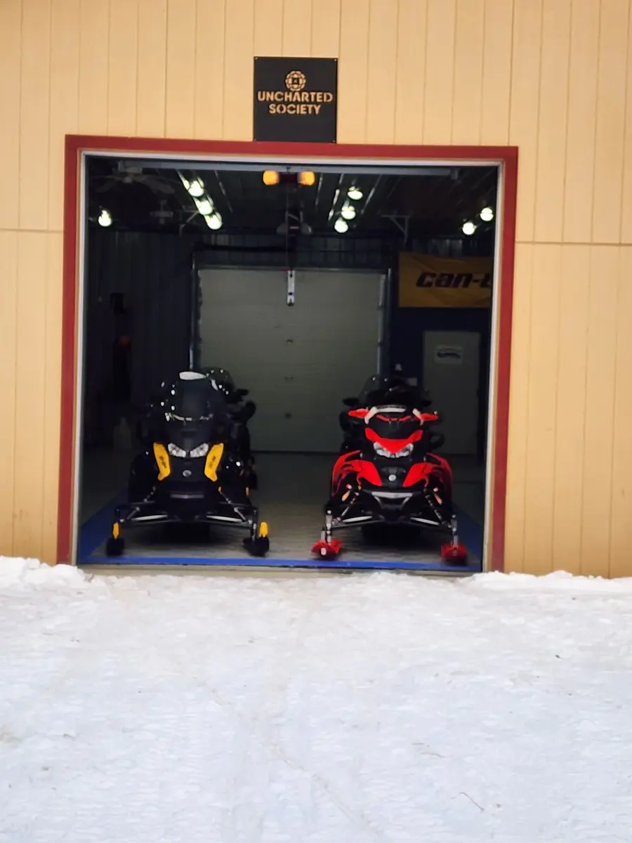 Snowmobile adventure near Fairbanks